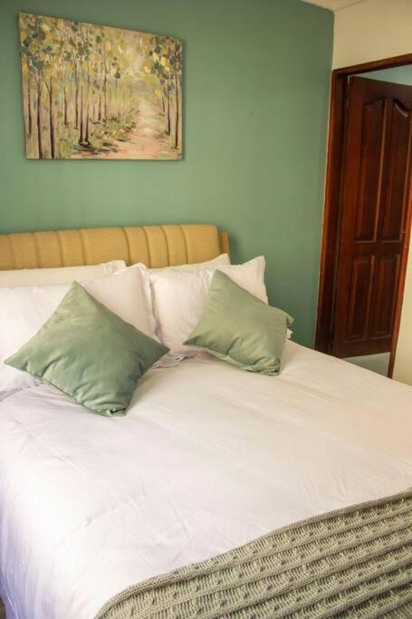 Walled City, El Centro - Amenities, Apartment