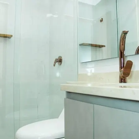 Walled City, El Centro - Amenities, Apartamento *