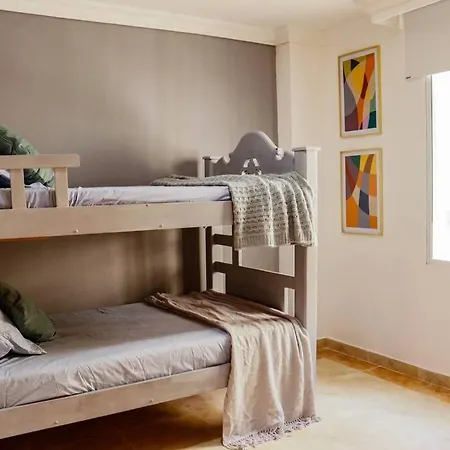 Walled City, El Centro - Amenities, * Cartagena